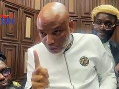 Just In: Nnamdi Kanu Arrives In Court, Reaffirms Faith In Justice Amid Media Displeasure(details heardvoice)